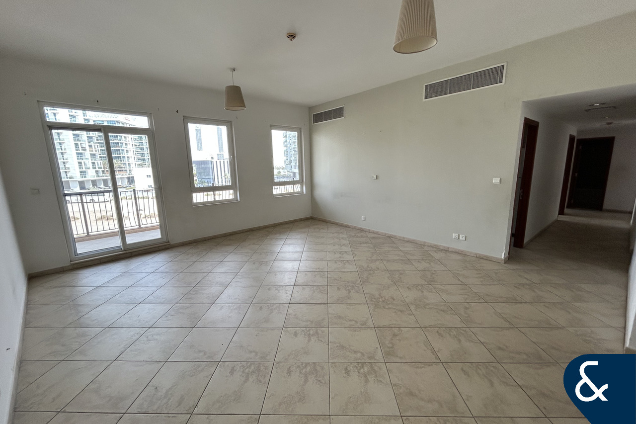 Three Bedroom + Maids I Vacant I 2132 Sqft