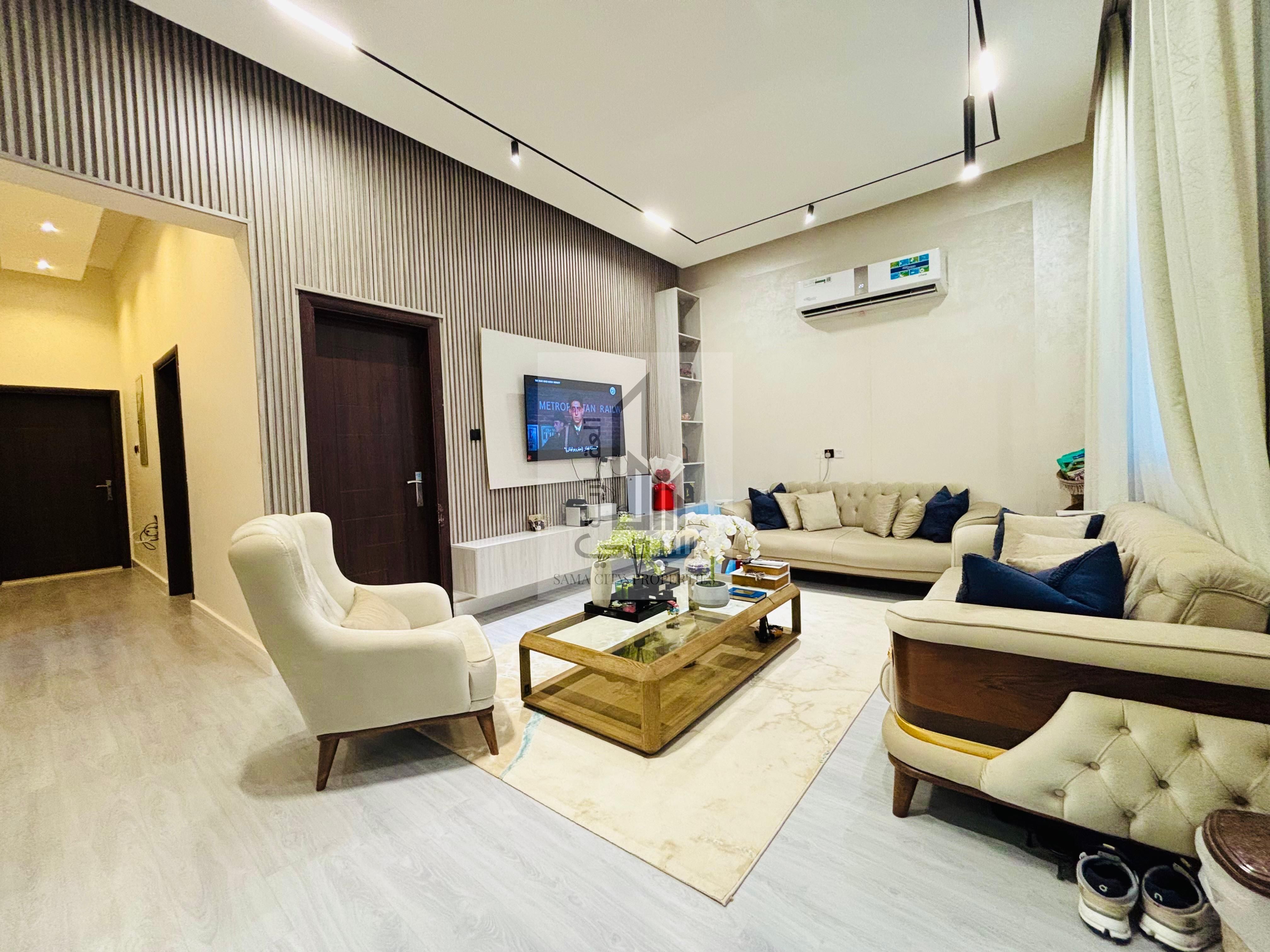 Villa for sale ready to move behind the mosque