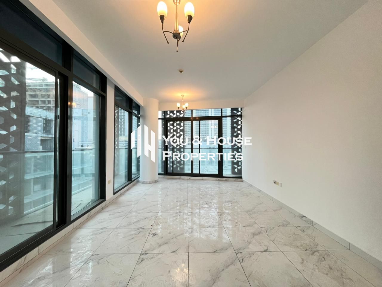 Brand New Building I Bright & Luxury Layout I Prime Location