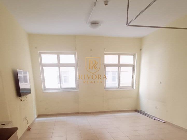 STUDIO I WITH PARKING I GOOD AMENITIES