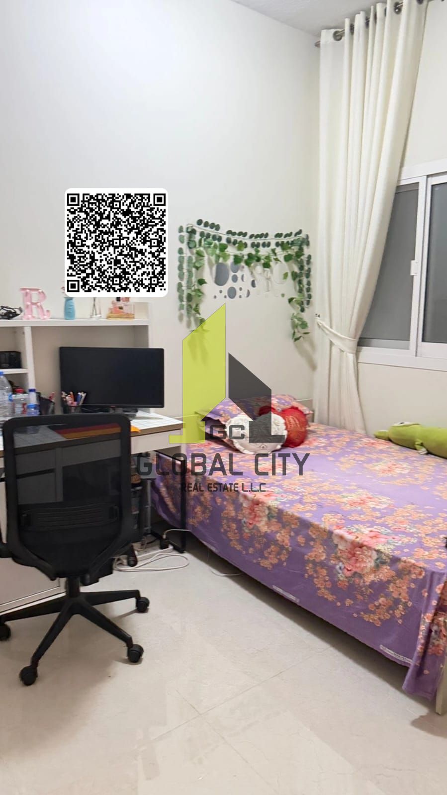Spacious 2BHK | 1200 Sqft | Empty | Gulf Tower – Emirates City