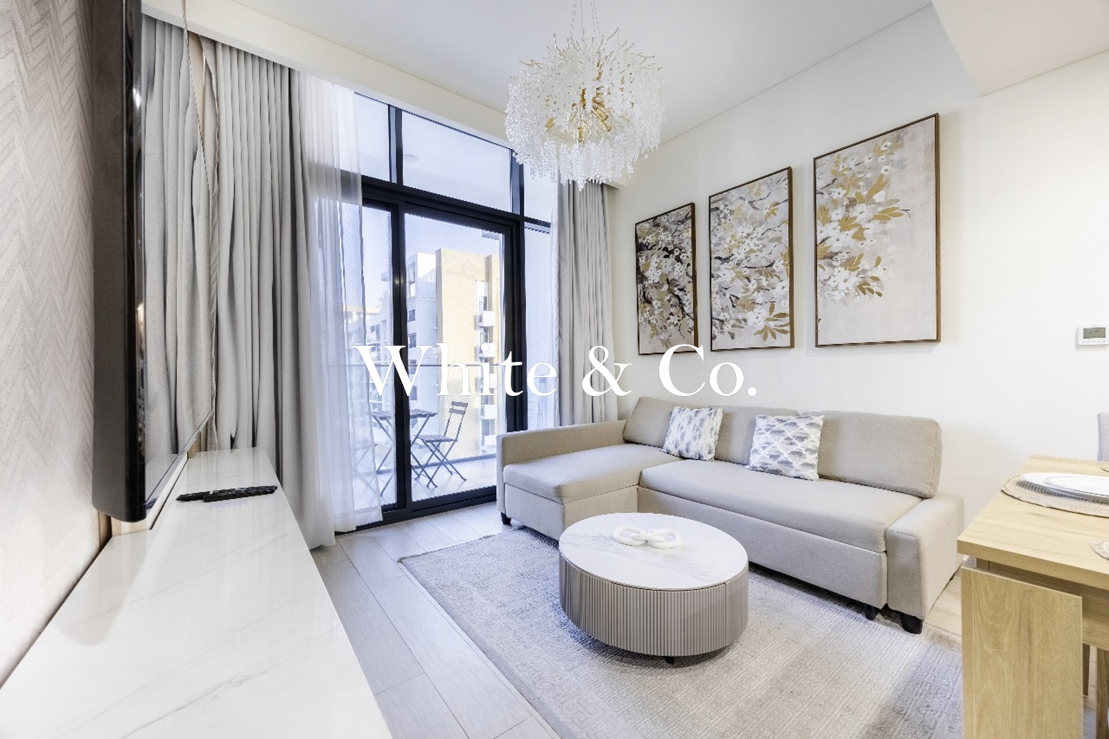 Boulevard View | Fully Furnished | VOT