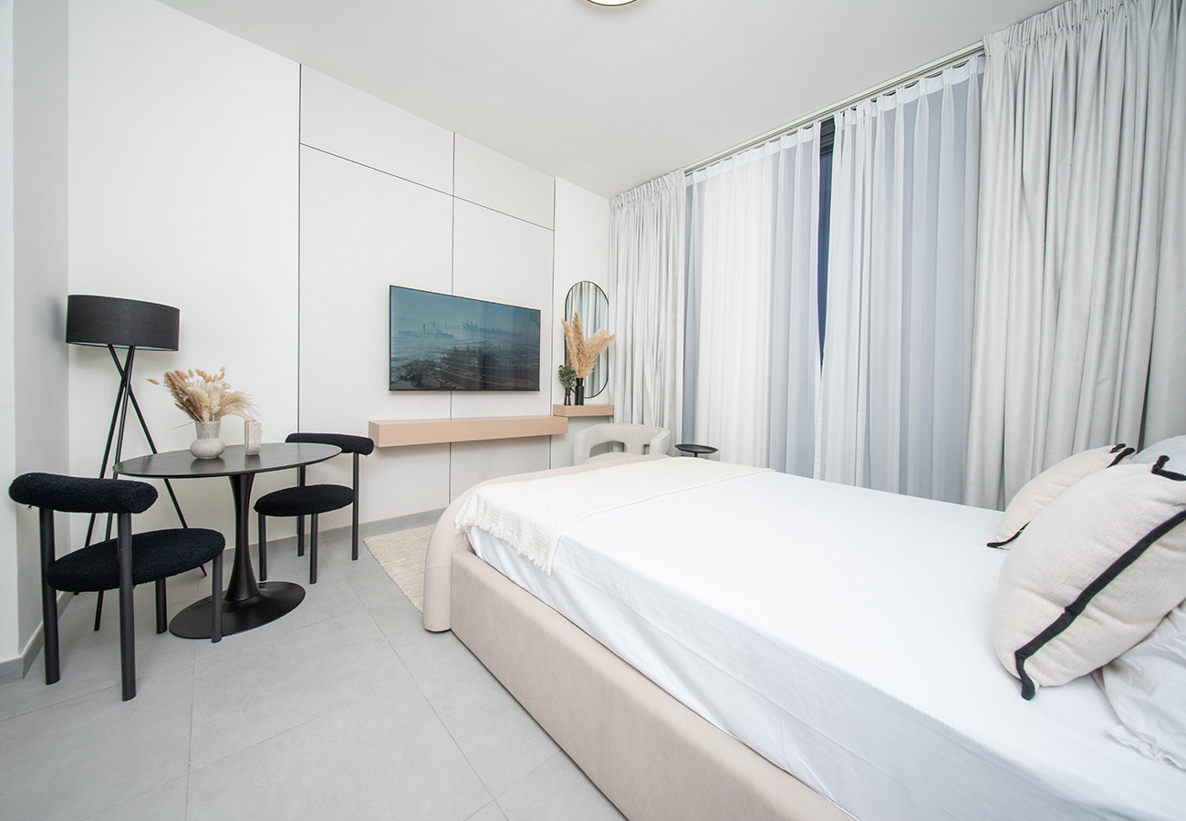 Stunning Studio in Solo 1 By Arada