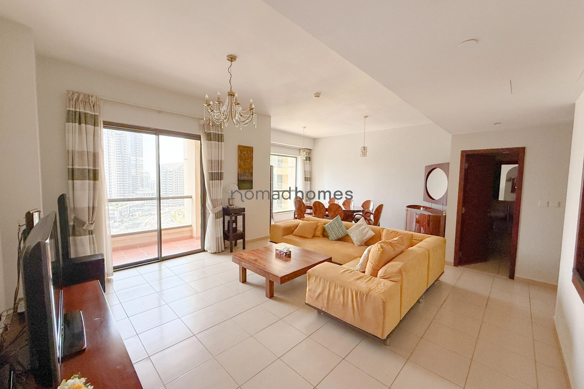FURNISHED| BEACH ACCESS | MODERN | READY TO MOVE