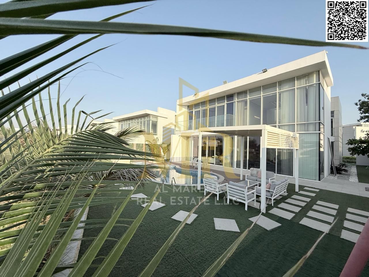 Luxury Super Deluxe Villa for Sale in Al Zorah, Ajman, Price Inclusive of Electricity, Water, and Air Conditioning