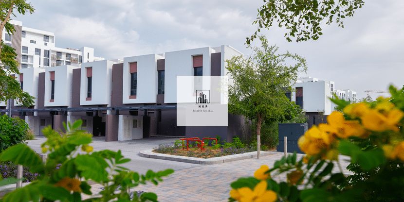 Premium luxury|| 3 bedrooms corner unit || Fully furnished || Amneties || pool & gym