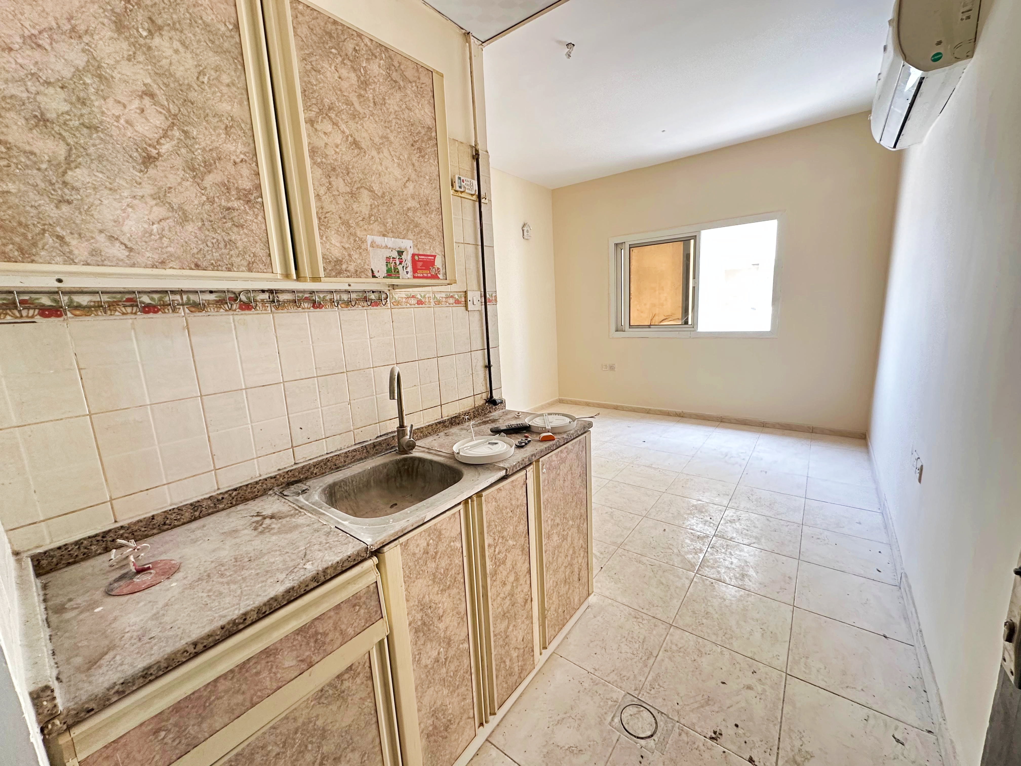 Ready to Move || Spacious Studio for Family available || Prime Location