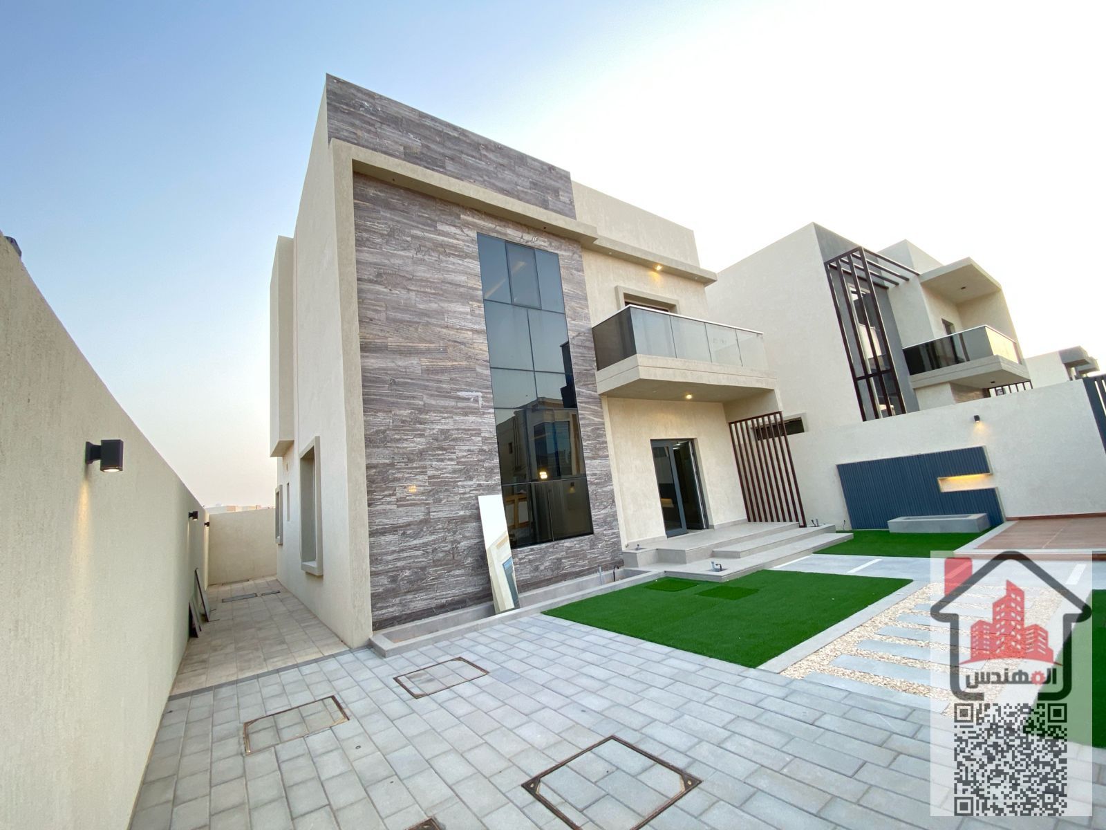 Two-storey villa for rent in Ajman, Al Zahia area The yard is large 3 master bedrooms and a large main hall And a maid's room 80 thousand dirhams are required
