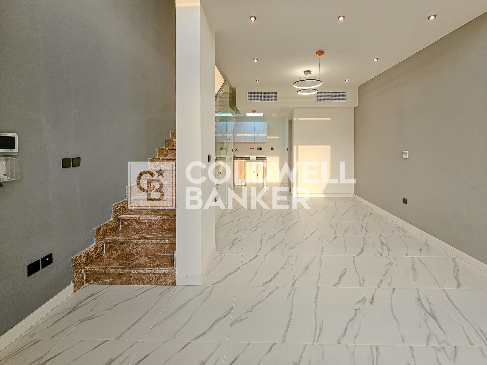 1BR Townhouse | Tenanted | Prime Location