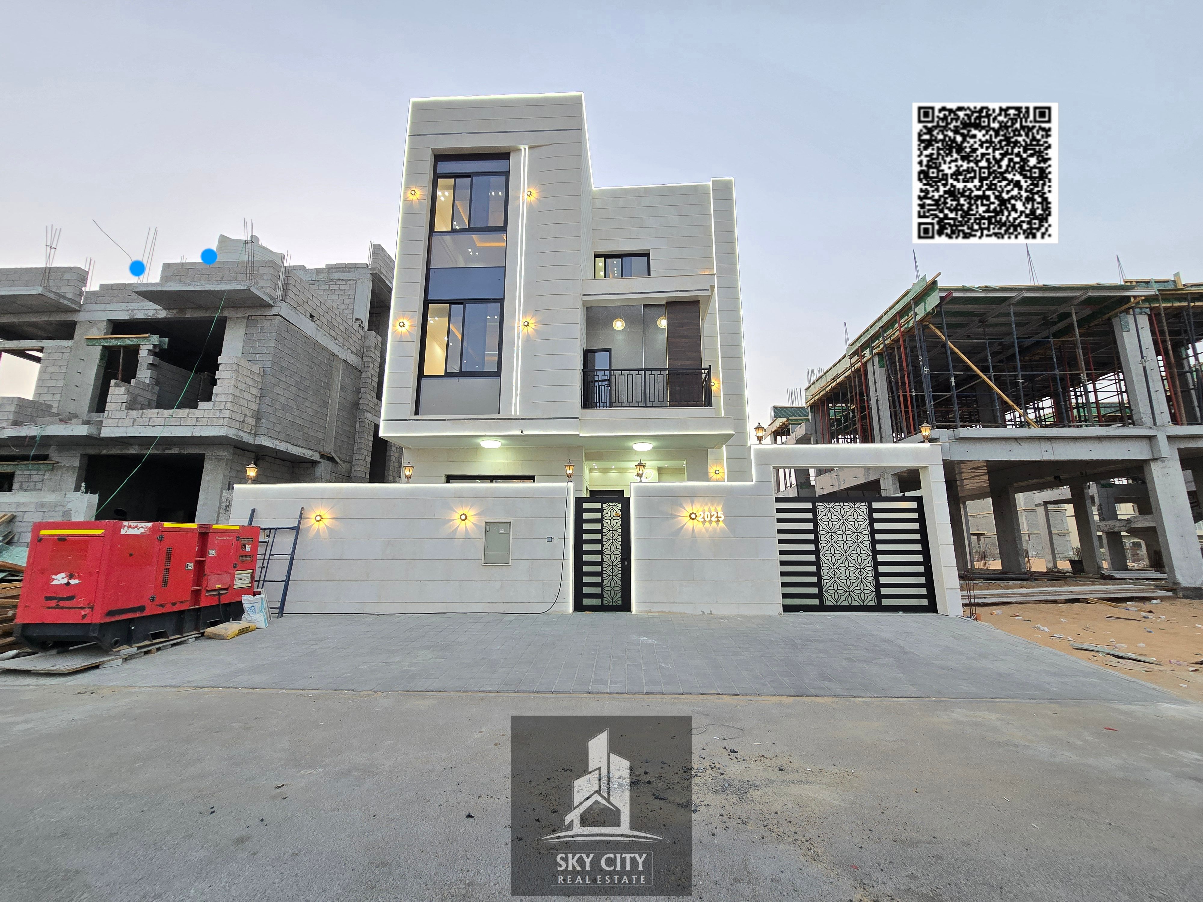 For sale: Ground floor, first floor, and roof villa, ready to move in, with electricity, water, and air conditioning, directly on Sheikh Mohammed Bin