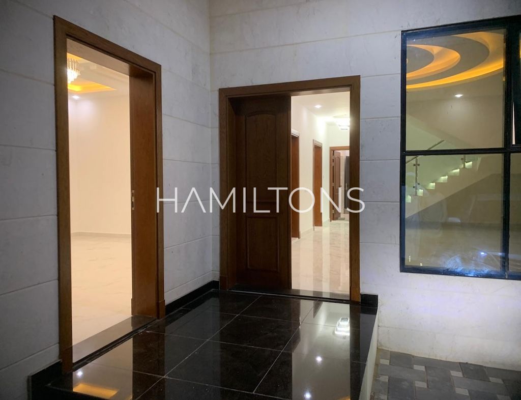 Architectural Elegance | Tranquil Lifestyle