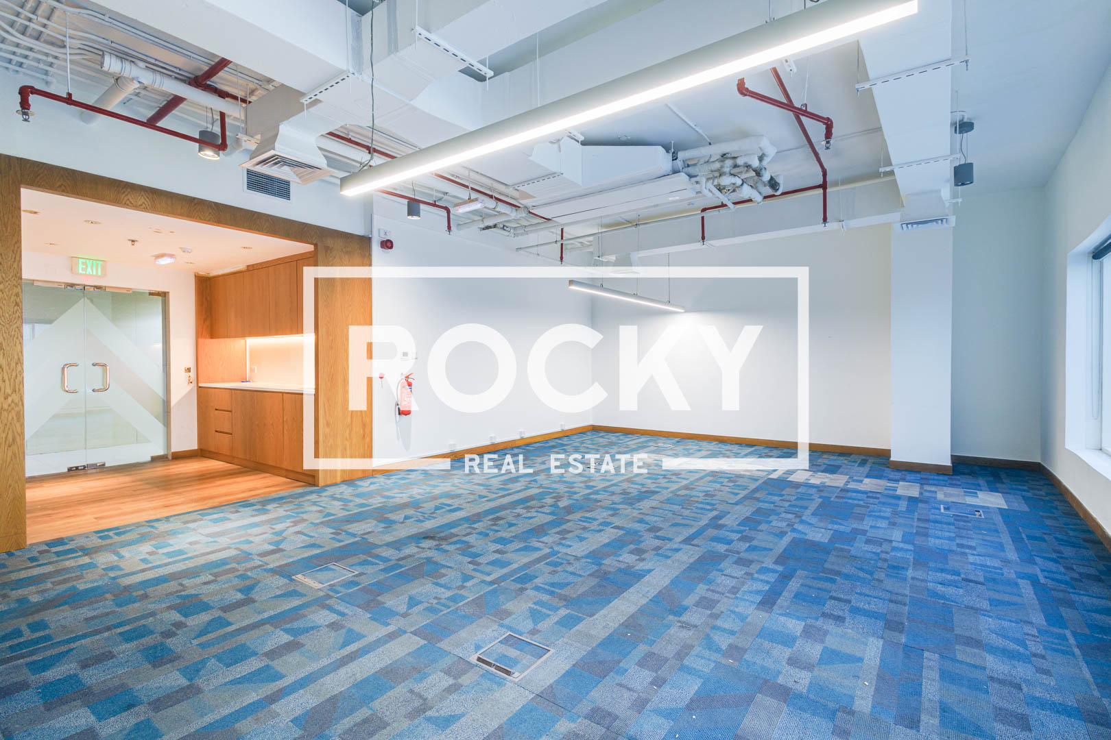 Ready to move in | Close to Metro |Chiller free