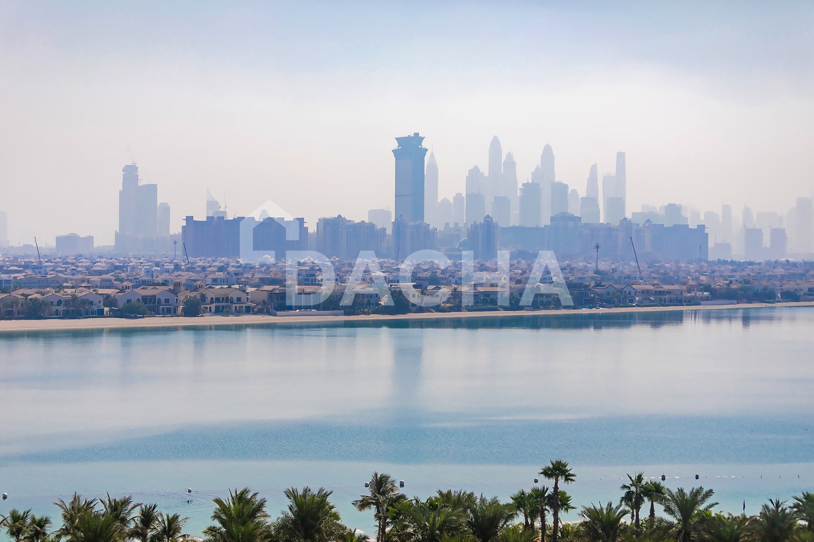 Jumeirah 2BR Condo in Dubai, Palm Jumeirah