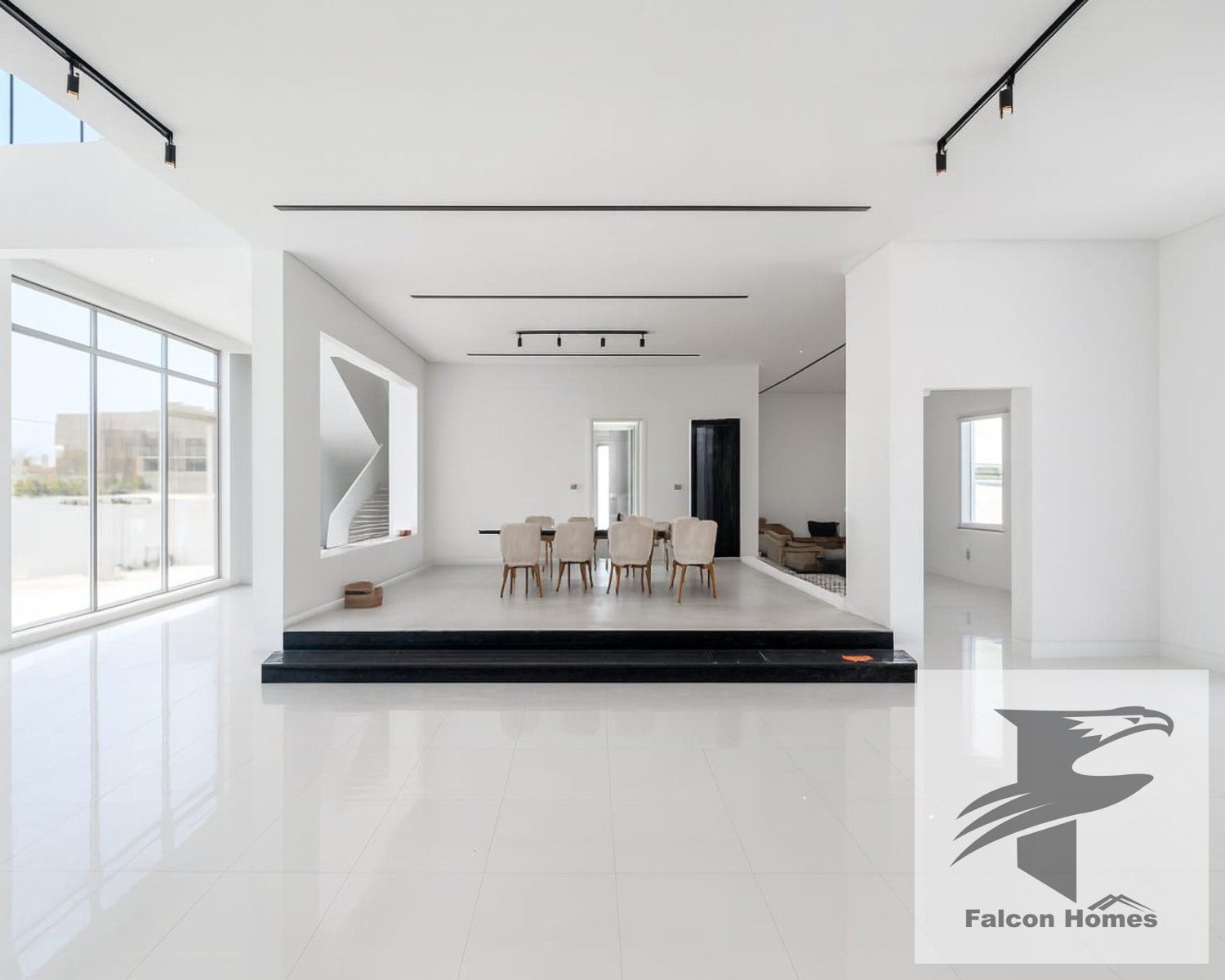 Well-Maintained Spacious 7BR Villa | Service Block