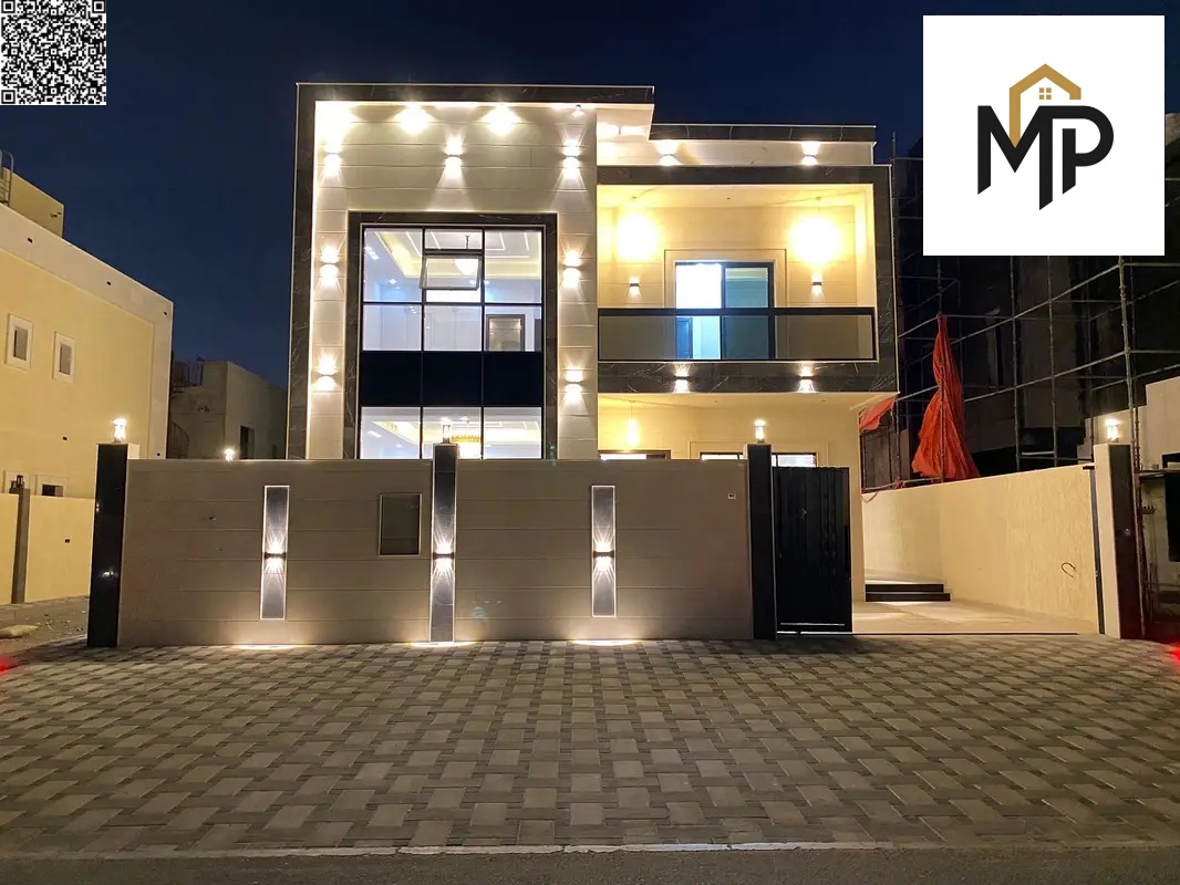 For sale: Ready-to-move-in villa, close to all amenities, with luxurious designs and spacious areas.