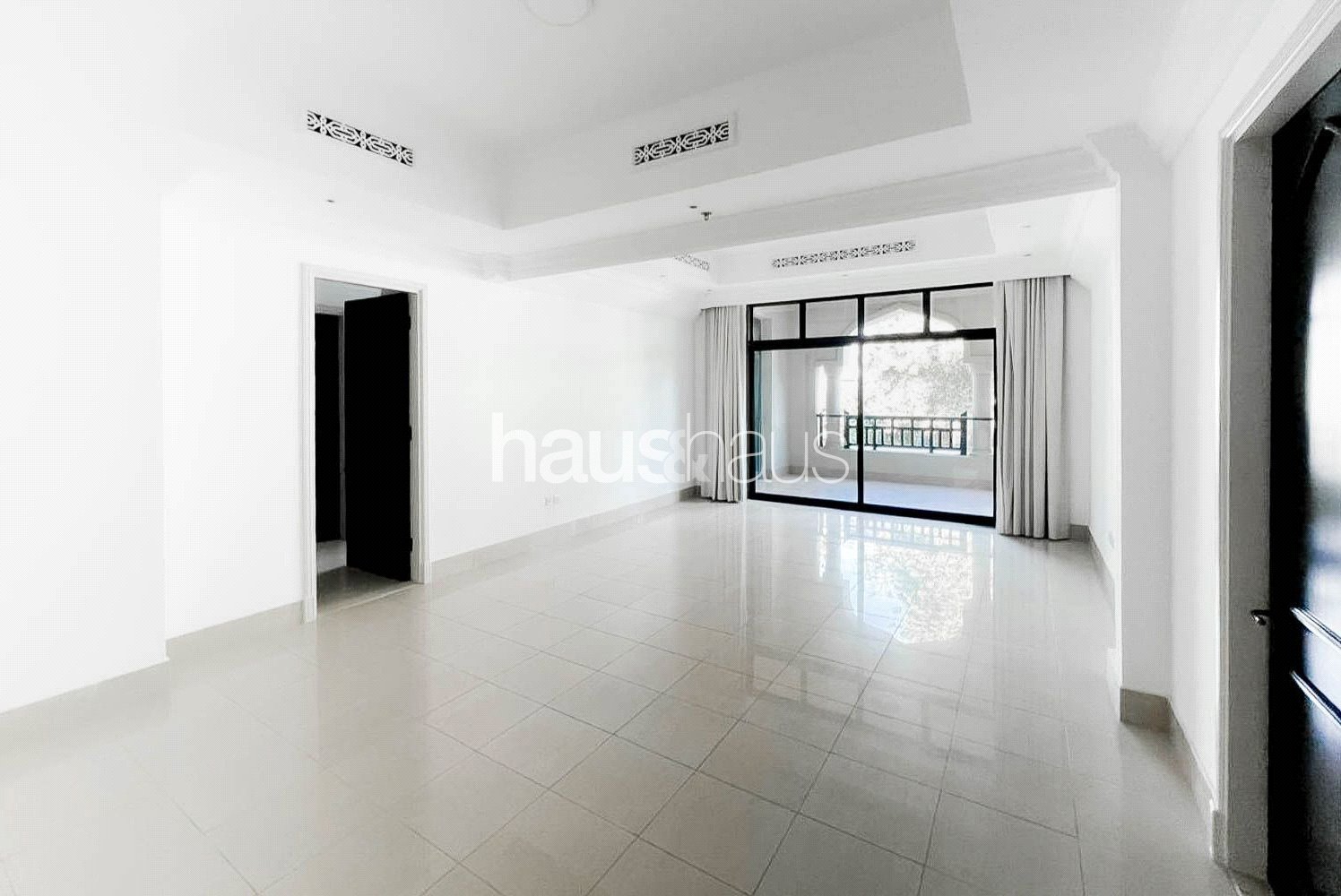 Spacious | Vacant | Chiller Free