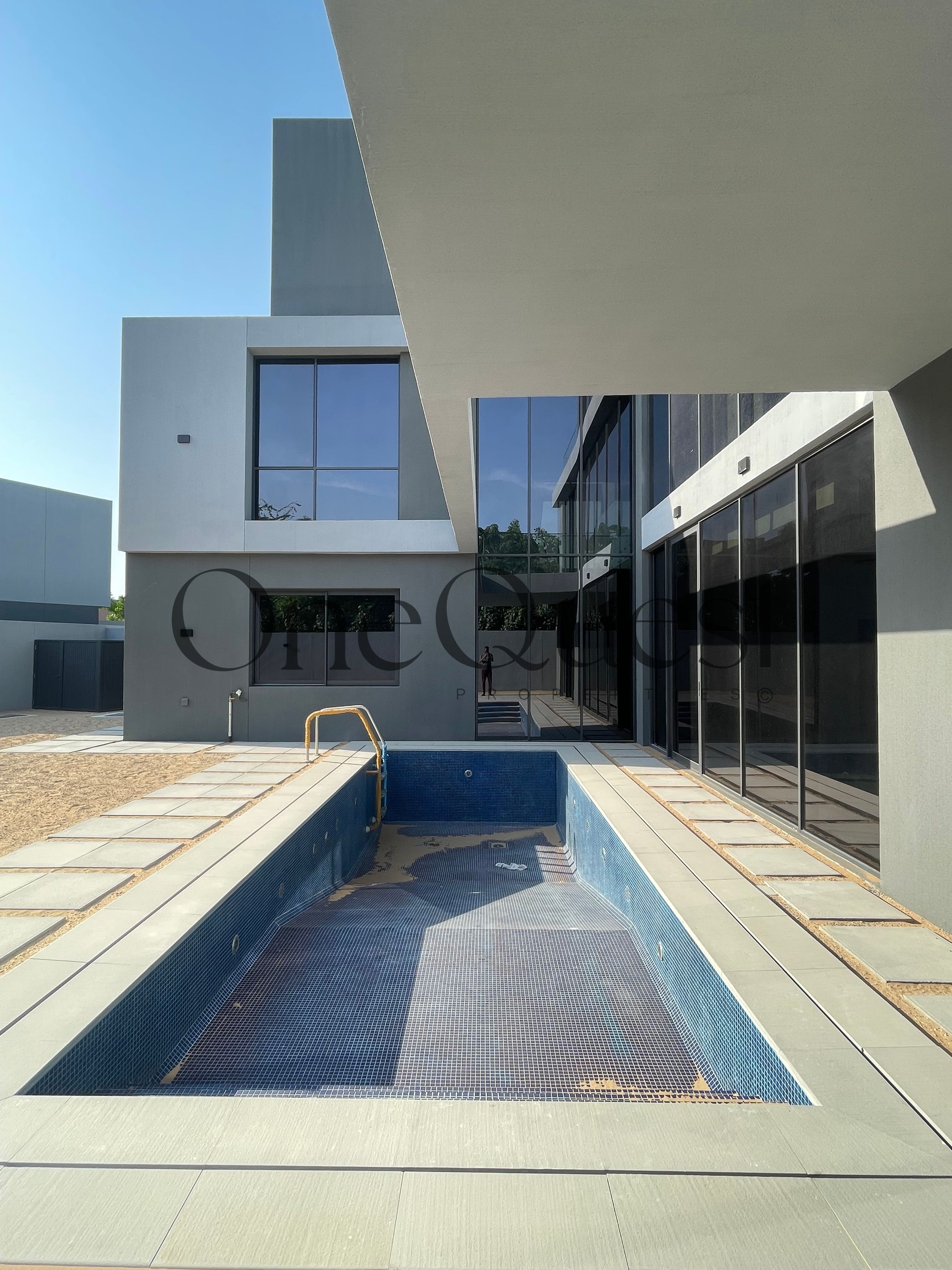5BR+Pool | Signature Villa | Corner plot | Distressed