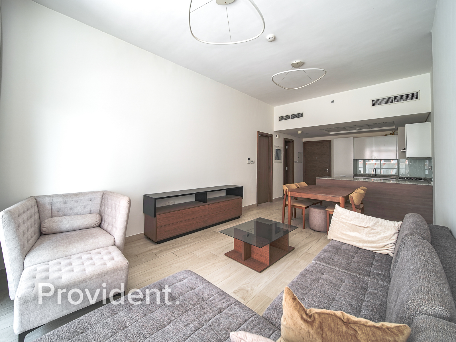 Low Floor | Large Layout | Vacant Now