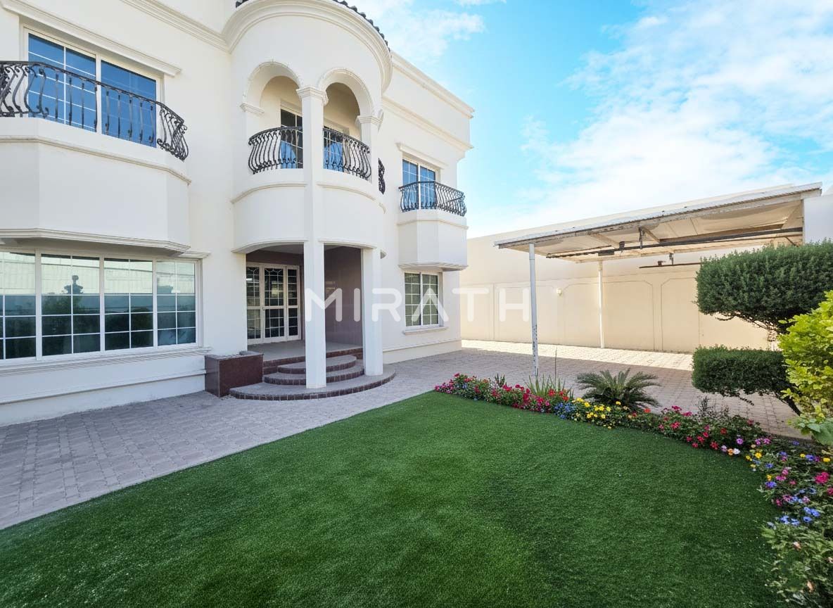 Bright Independent 4BR Villa | Private Garden