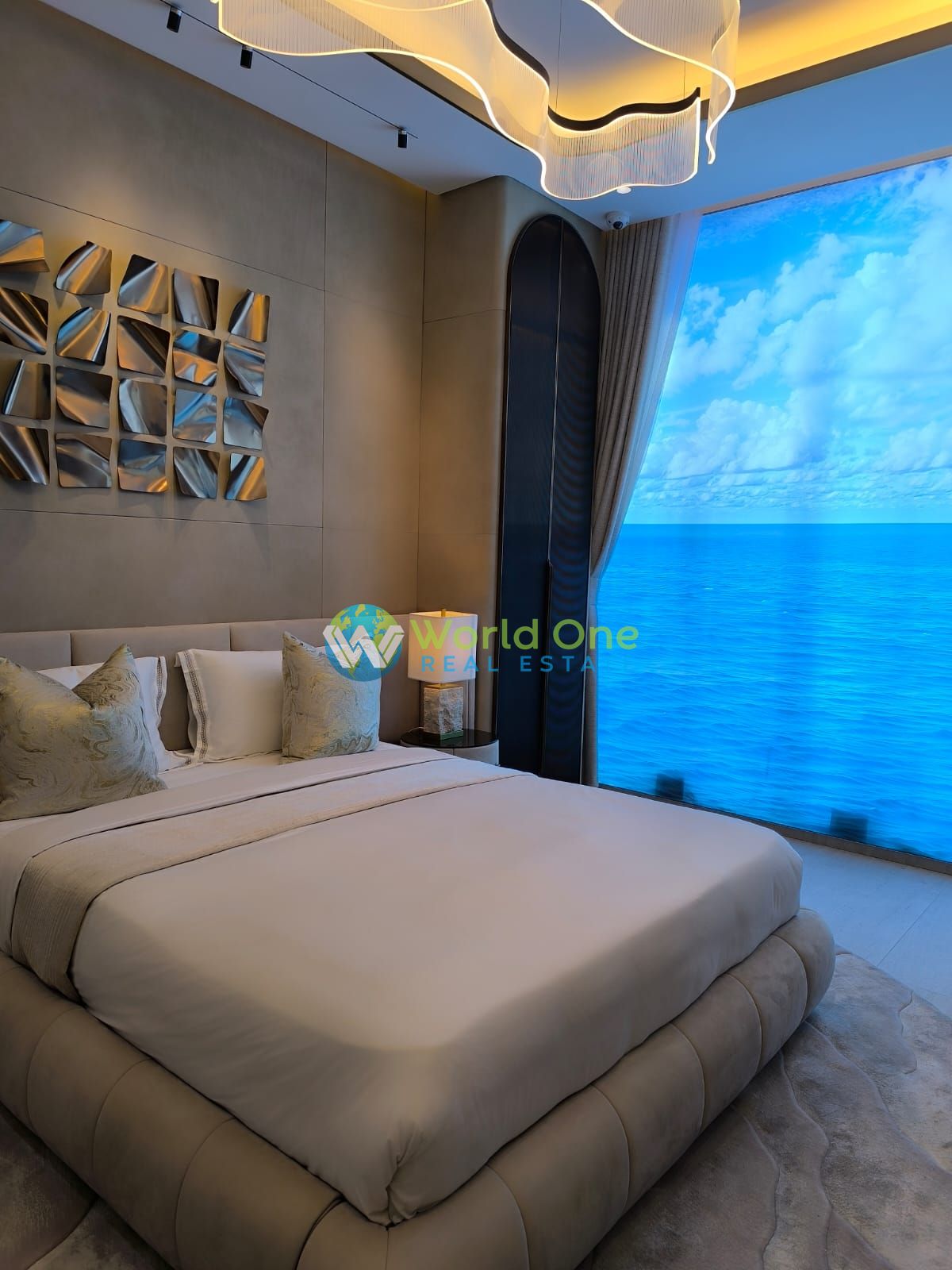 Premium Waterfront 1BR| 40+ Amenities | High ROI