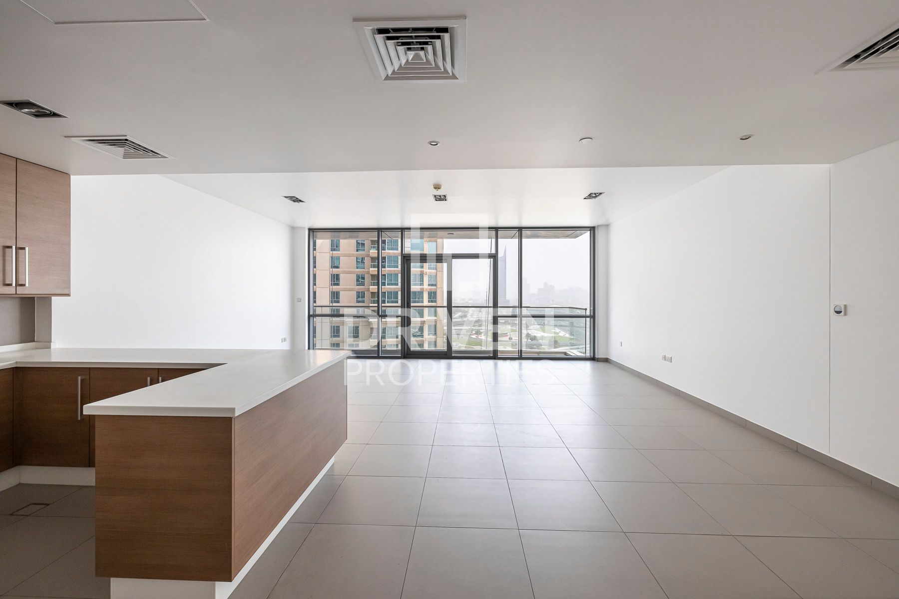 Marina View | High Floor | Spacious unit