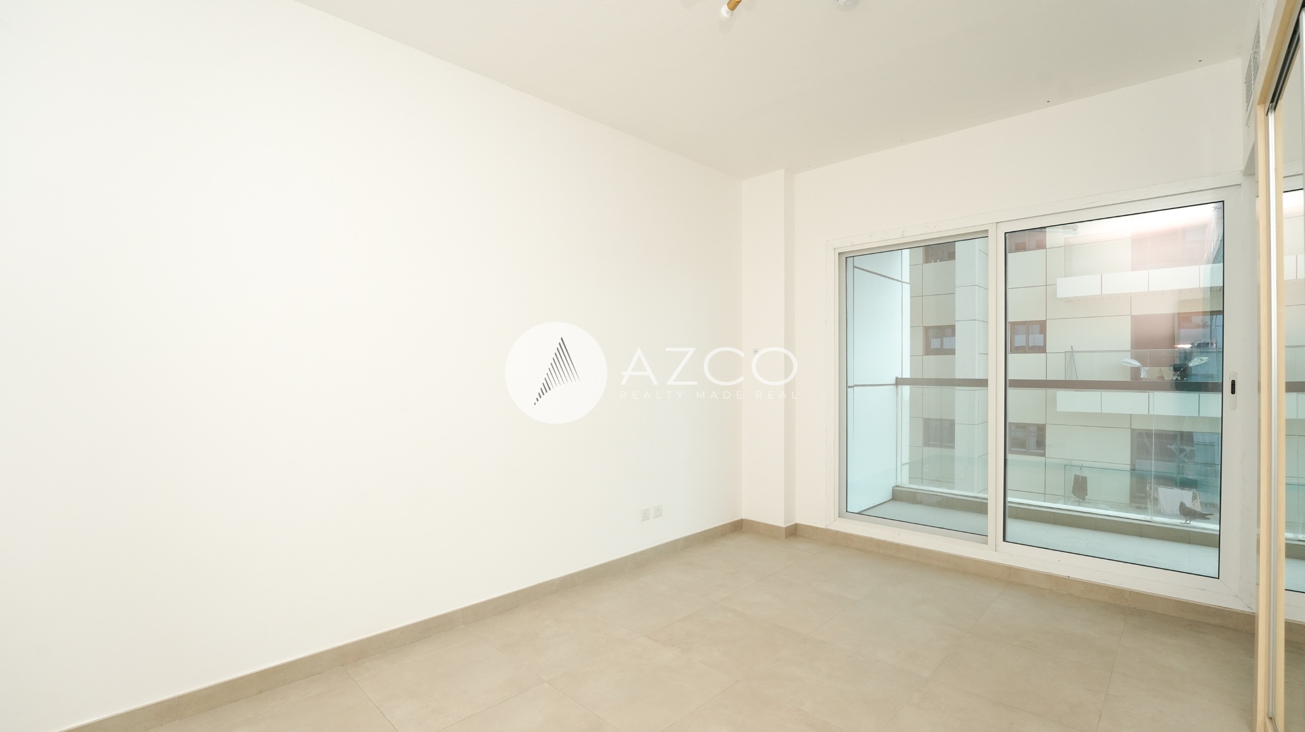 Bright apartment,Close kitchen,Ready to move