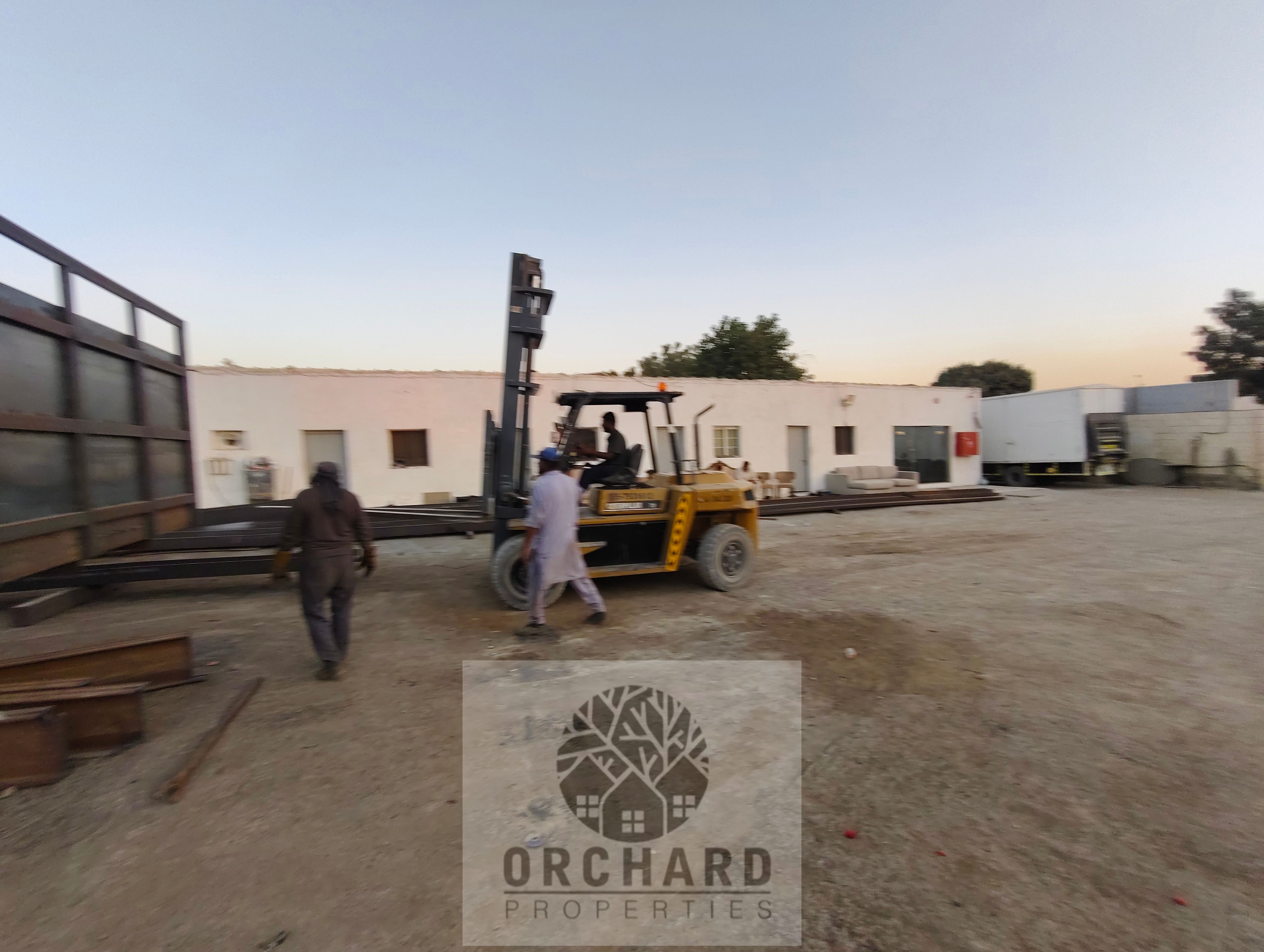 Ready to Move/ Old Sajaa /Cheapest option