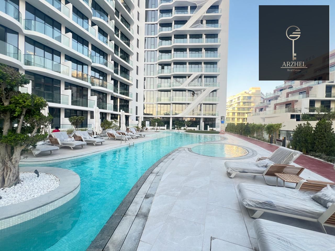 VACANT | UNFURNISHED | 1 BEDROOM