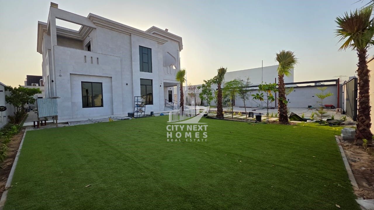 LUXURY 6 BEDROOM VILLA FOR RENT IN KHAWANEEJ 2