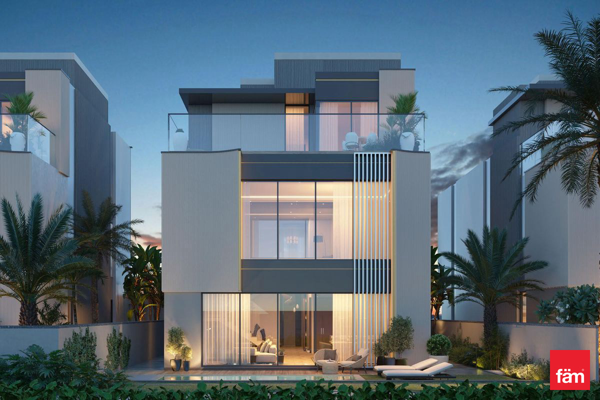 Luxury 3 Bed Villa with Maid Room | Private Pool