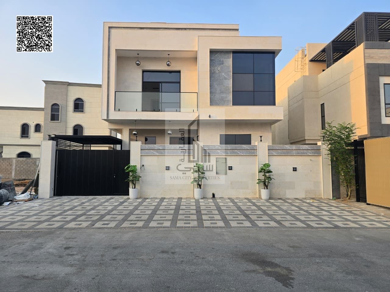 Ready with water, electricity and air conditioning