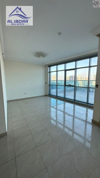 Luxury Apartment for Sale in Ajman Corniche – Super Deluxe Finishing A premium, spacious apartment for sale with an impressive 2,900 sq. ft. lay