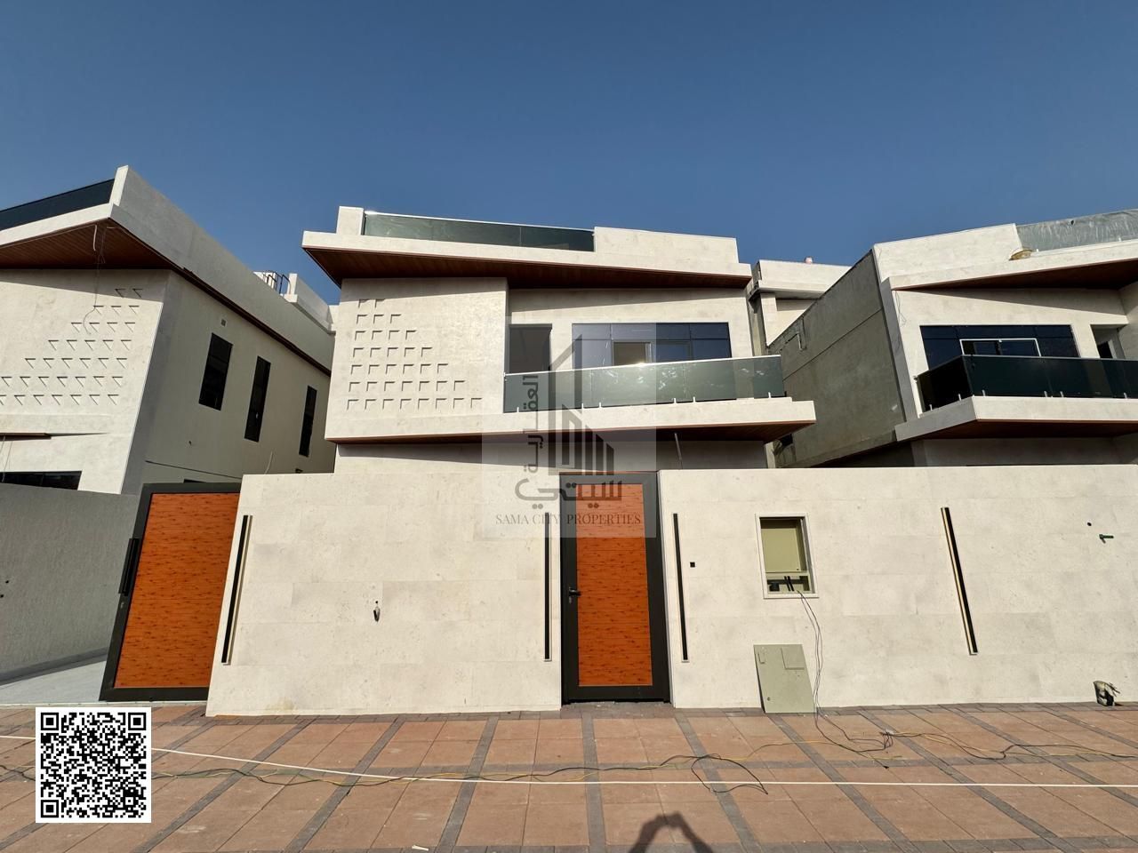 Luxury 5-bedroom villa with rooftop and large yard in Al Helio