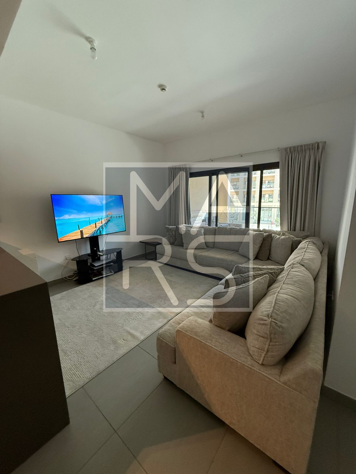 Biggest Layout| Maid room| Furnished| High ROI