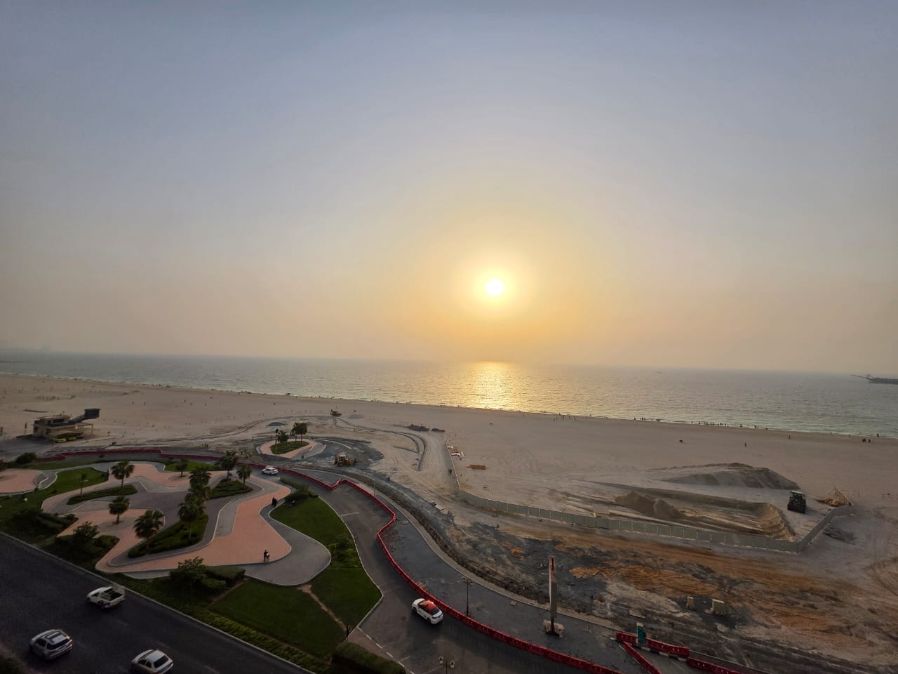 Luxury 3-Bedroom Apartment with Direct Sea View - Ajman Corniche