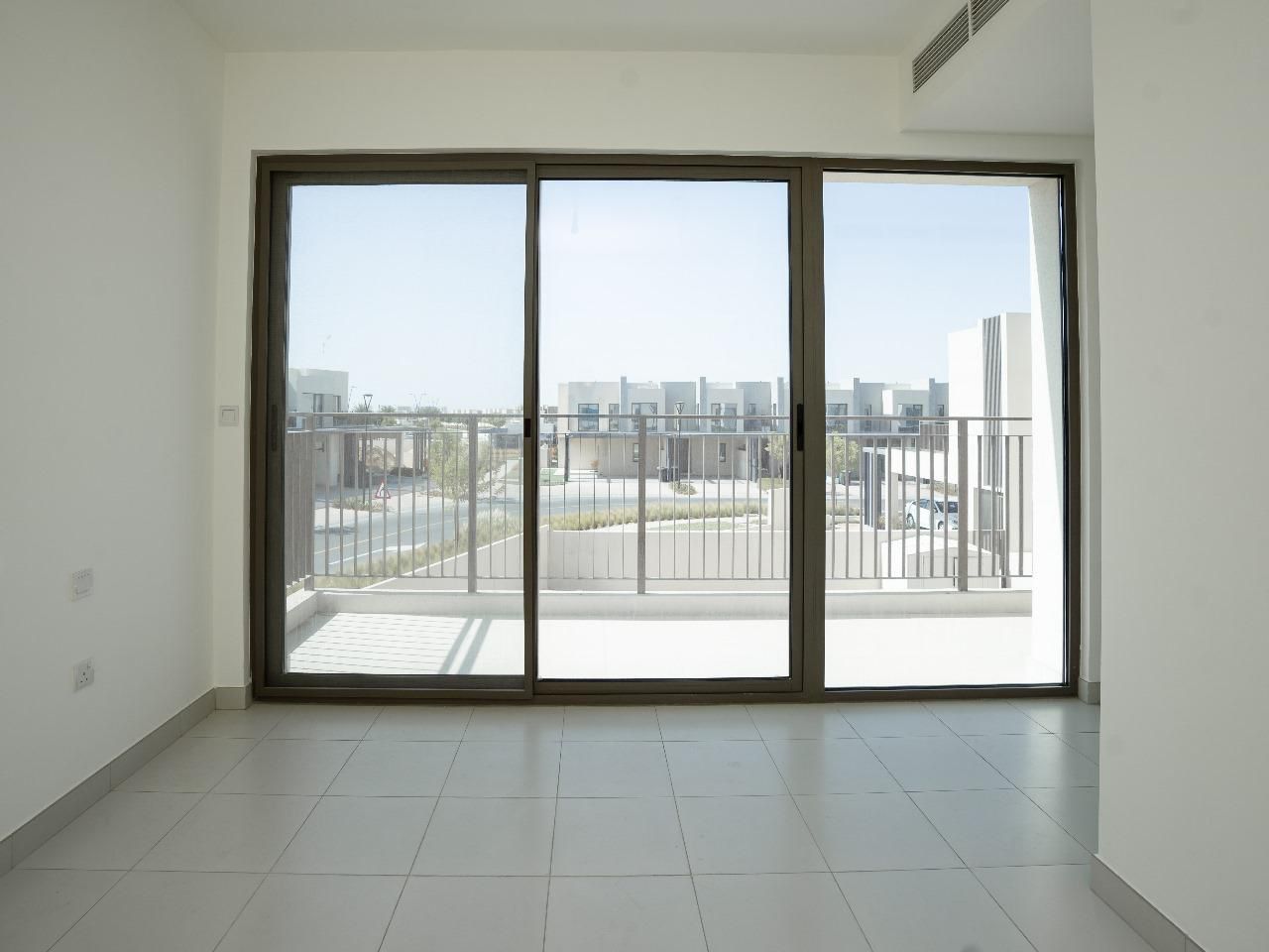 Rare Unit | 2 Entrance | Single Row | Landscaped