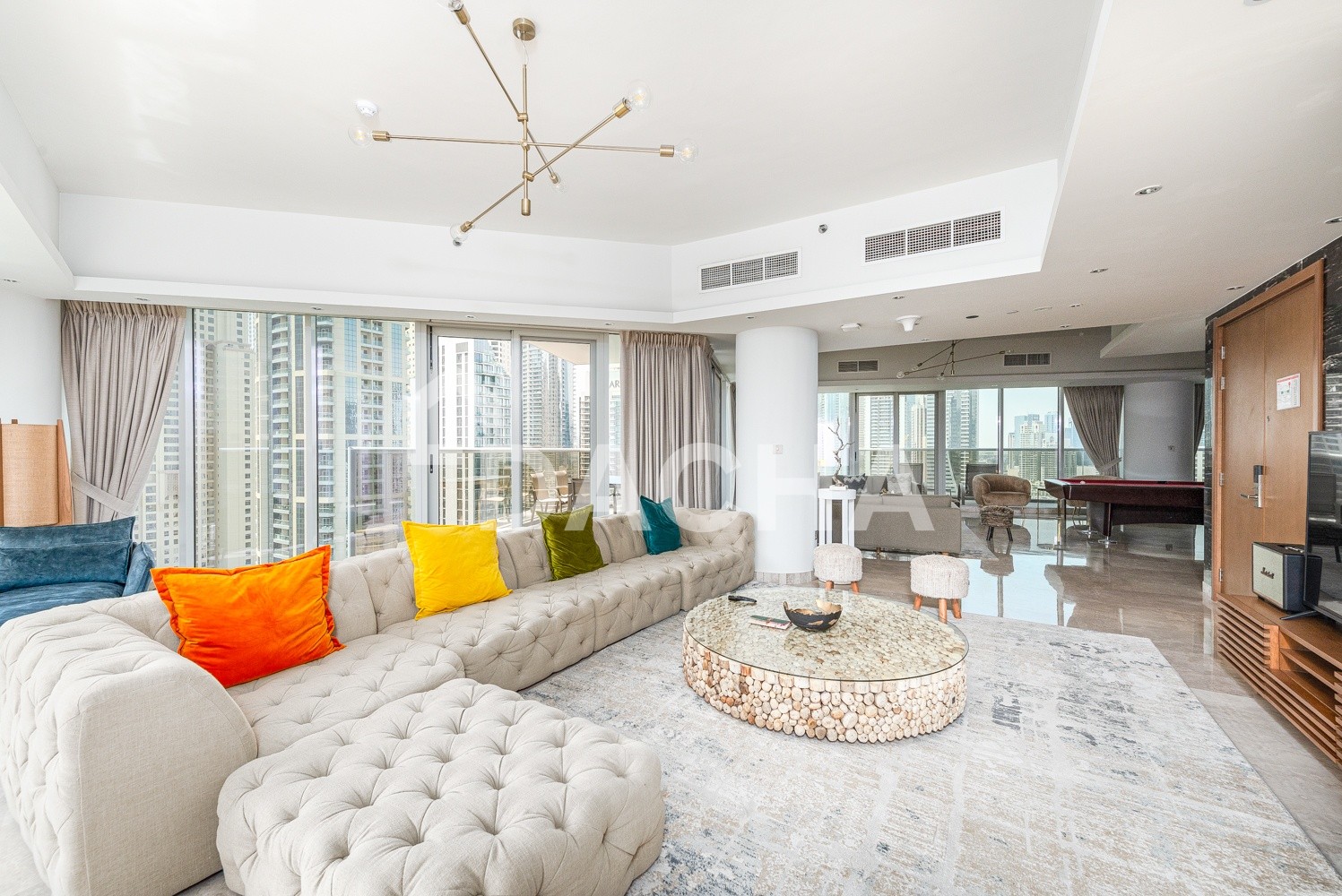 Whole Floor | Marina View | Bills Included