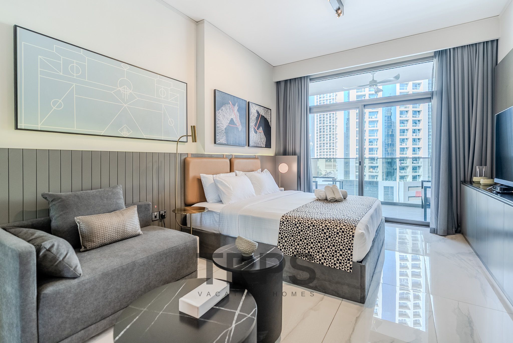 Walk to Dubai Mall | Furnished | Premium Amenities