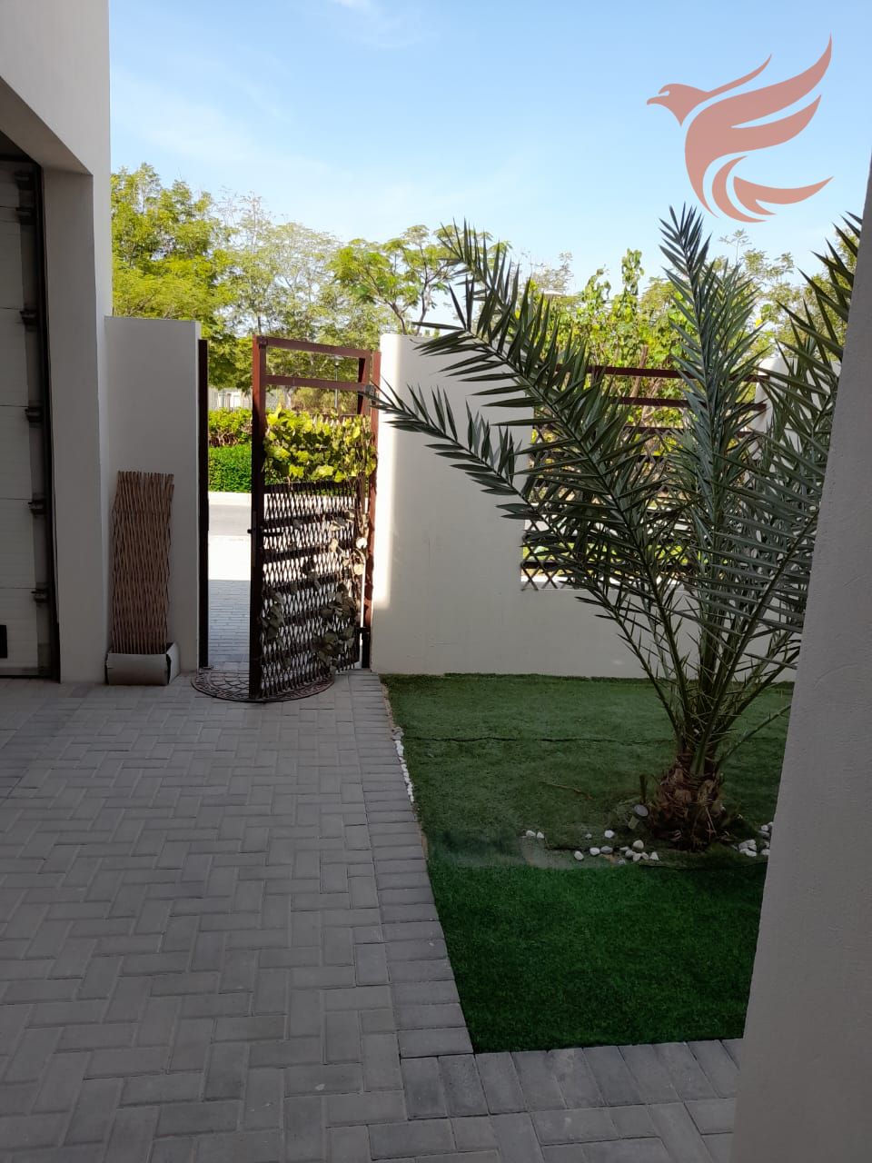 3BR TOWNHOUSE | MAID'S ROOM | FLAMINGO VILLA