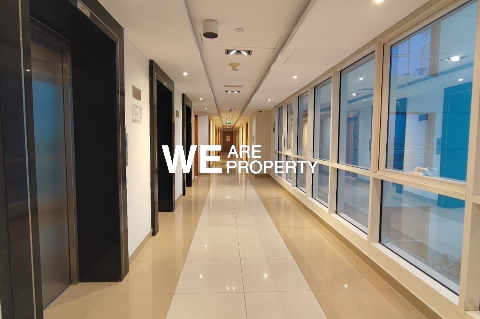 Modern 2BR | Canal Views | Business Bay