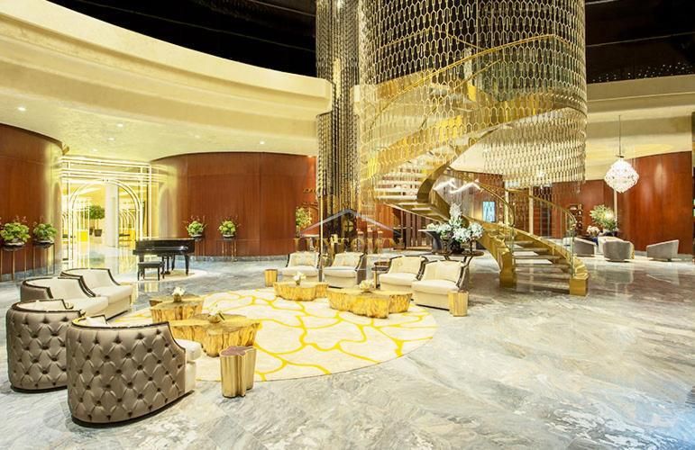 Floor 60-Luxurious-Near Downtown-Negotiable