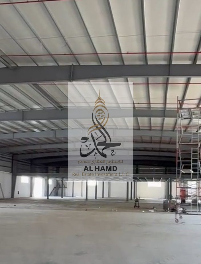 Direct owner For rent New Sanaya A new factory in uaq large Area big 30000Sqft
