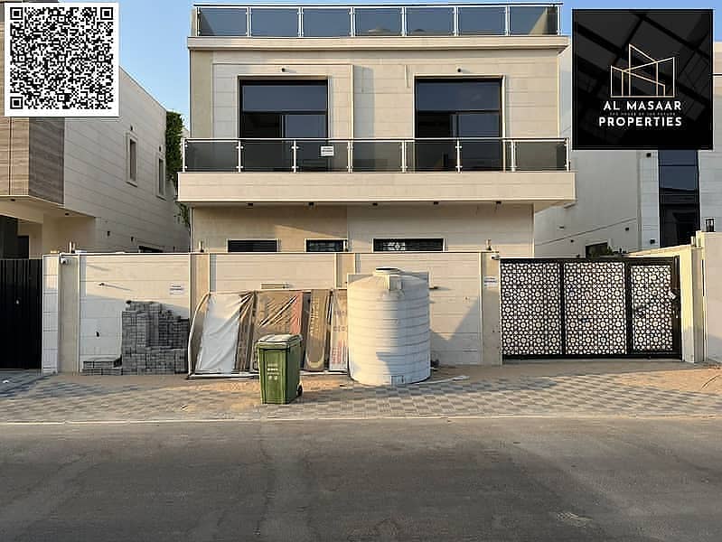 An exceptional opportunity to own a two-story villa with a roof terrace and 5 rooms, at a price that includes registration and ownership fees, electri