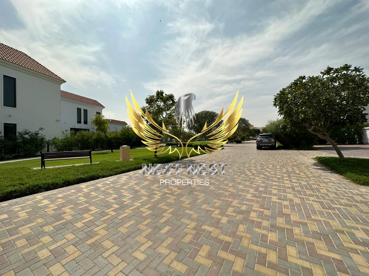PRIME LOCATION \BRIGHT VILLA\NEAR TO PARK &PLAYING AREAS