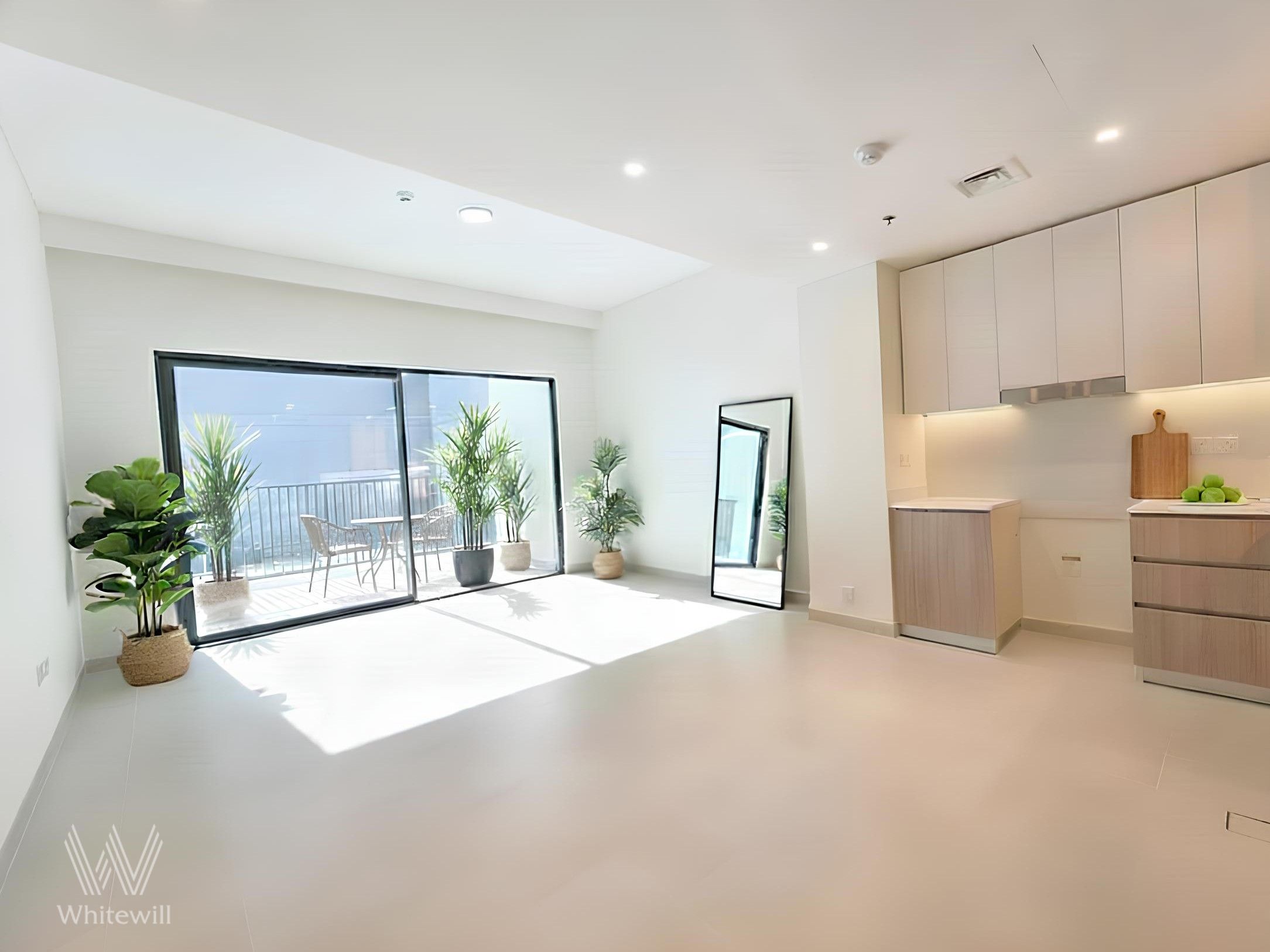 Huge terrace | Private | Available Now
