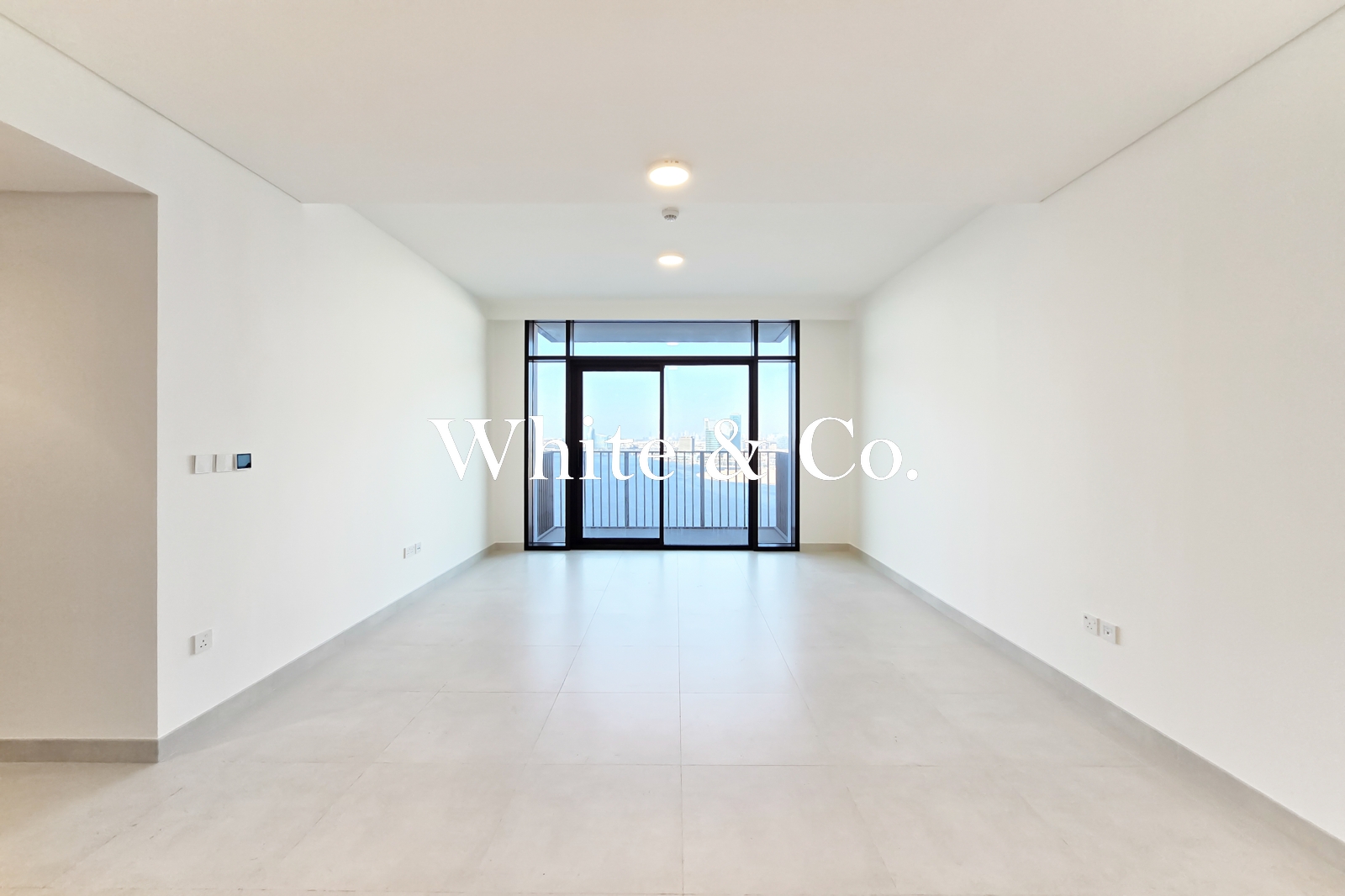 Brand New | Vacant | Full Sea Views