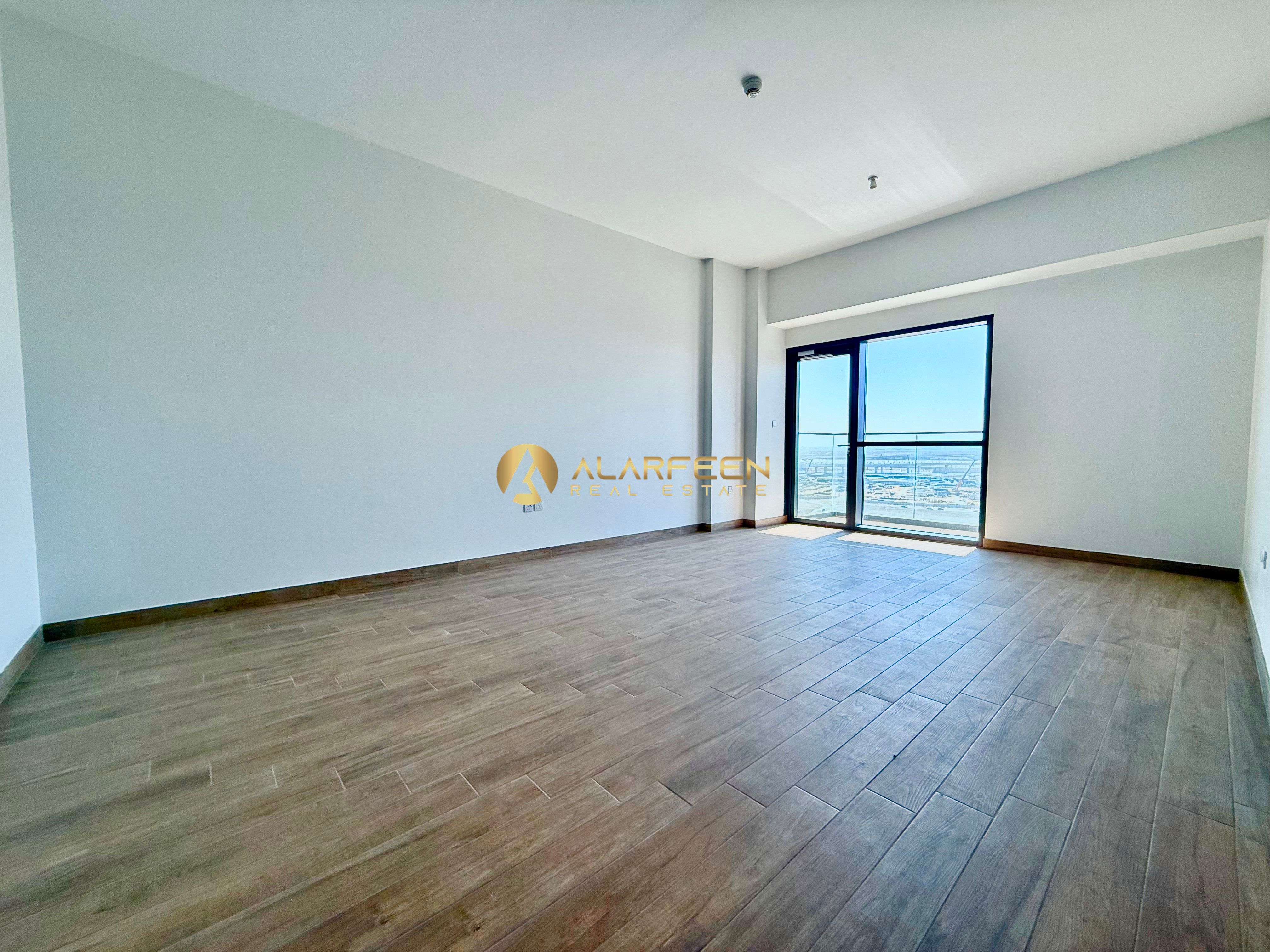 Spacious 3BHK | Park View | Calm Family Community