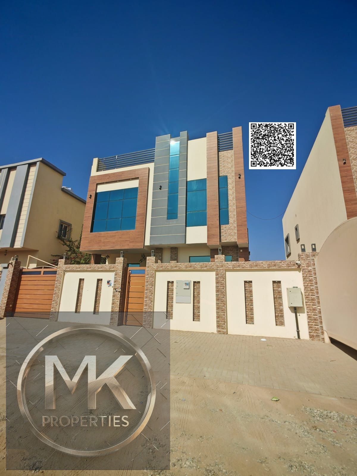 06 MASTER BEDROOM / FULLY FURNISHED / CENTRAL AC / VILLA FOR RENT IN AL HELIO 2