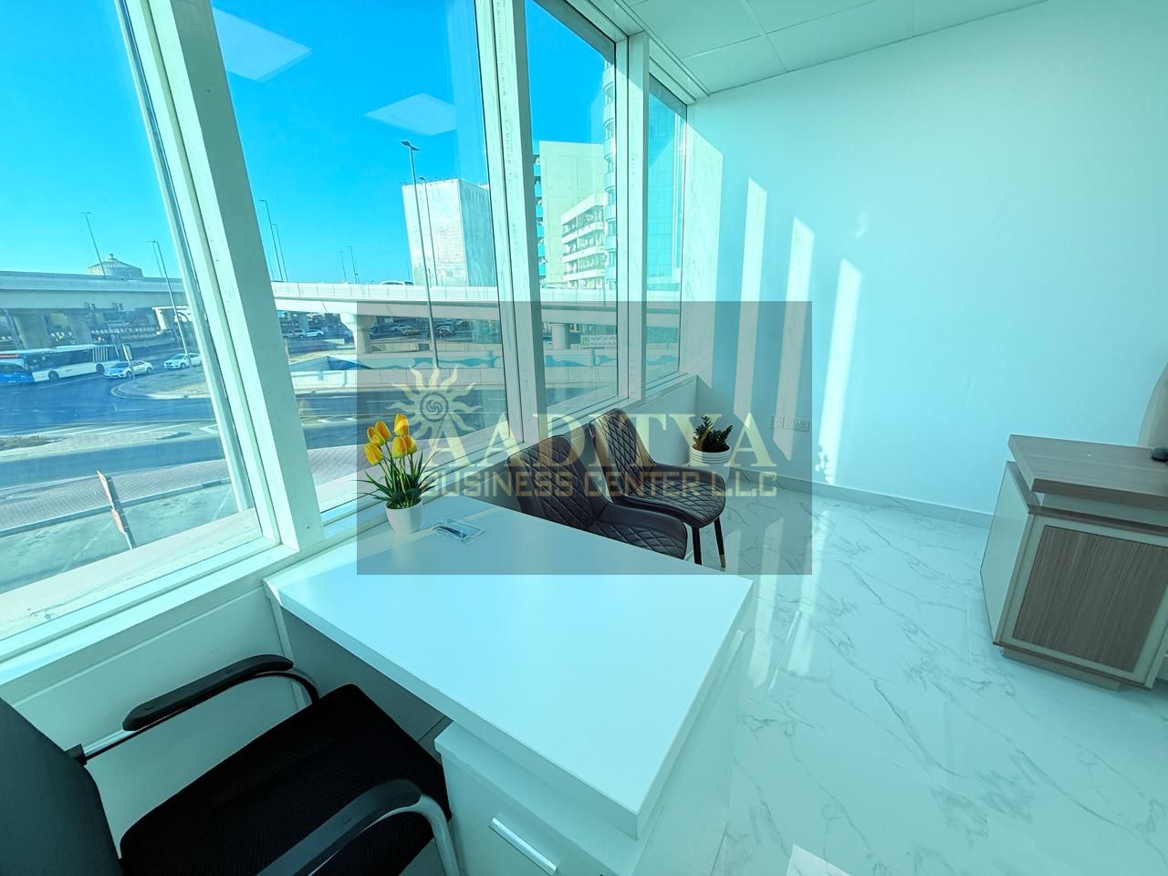 ⁠Beautiful Office | direct from Owner | ⁠near to Metro Station