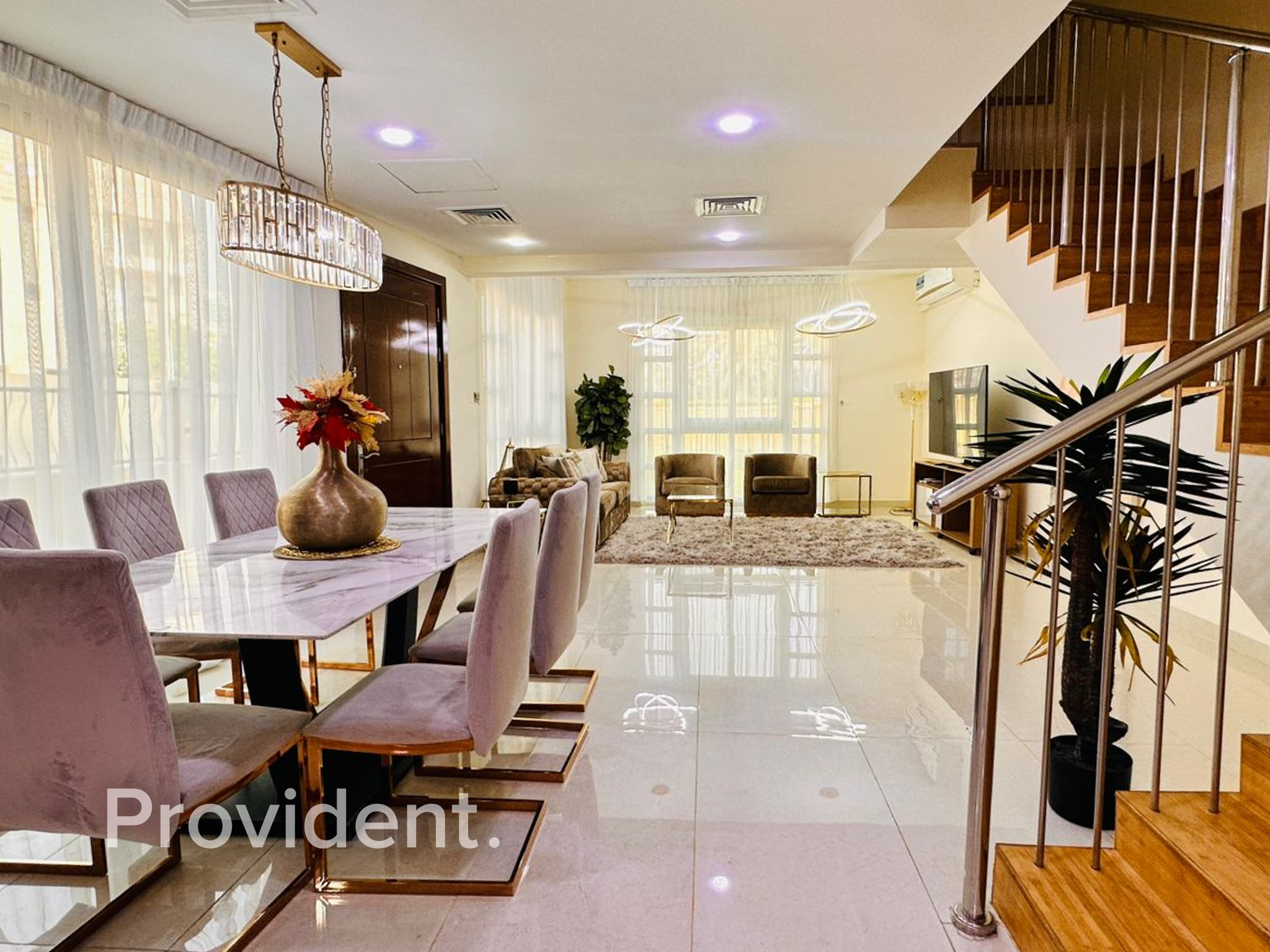 Fully Furnished | Vacant | Fully Upgraded